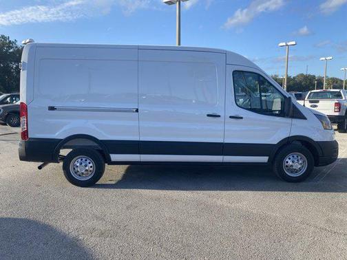 OXFORD WHITE 2026 Ford Transit-250 Base