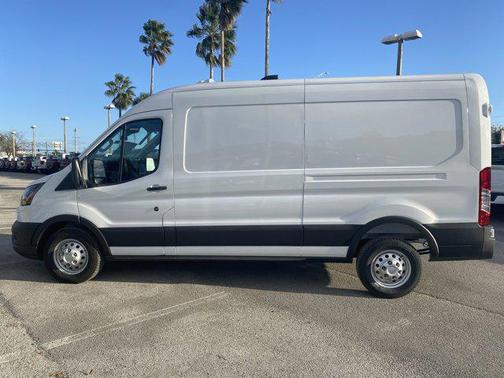 OXFORD WHITE 2026 Ford Transit-250 Base