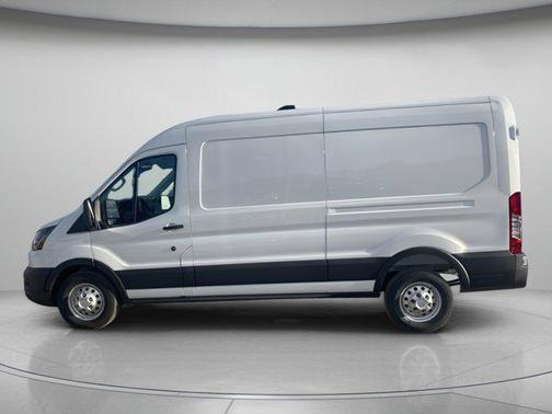 OXFORD WHITE 2026 Ford Transit-250 Base