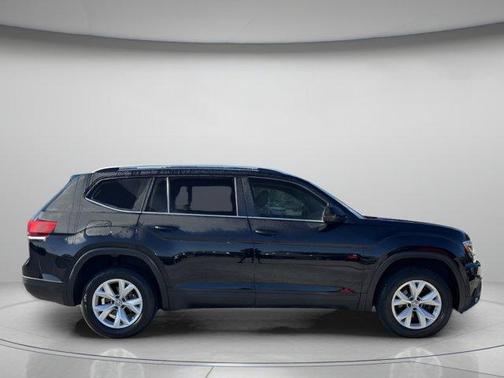 2018 Volkswagen Atlas 3.6L SE w/Technology