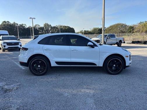 2019 Porsche Macan Base
