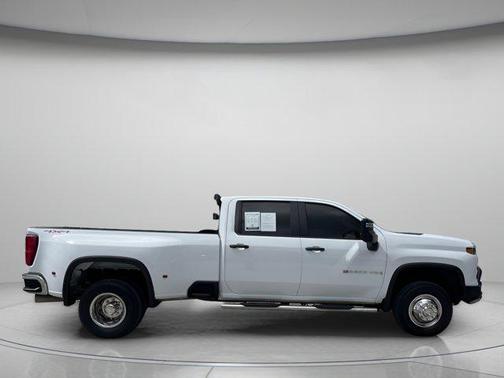 2024 Chevrolet Silverado 3500 WT
