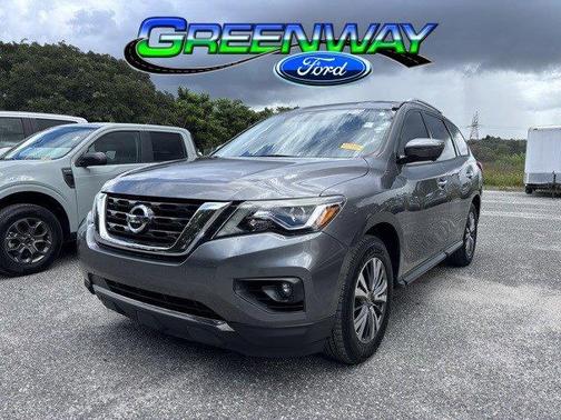 2019 Nissan Pathfinder SL