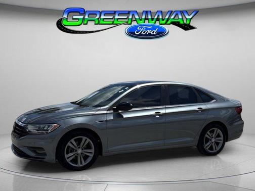 Platinum Gray Metallic 2021 Volkswagen Jetta 1.4T R-Line