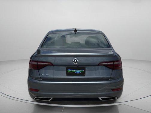 Platinum Gray Metallic 2021 Volkswagen Jetta 1.4T R-Line