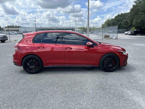 2024 Volkswagen Golf GTI 2.0T SE