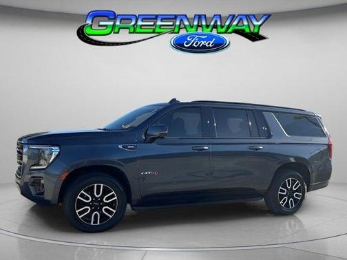 2021 GMC Yukon XL AT4