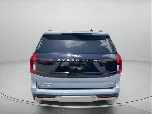 GLACIER GRAY MET TRI-COAT 2026 Ford Expedition Max Platinum