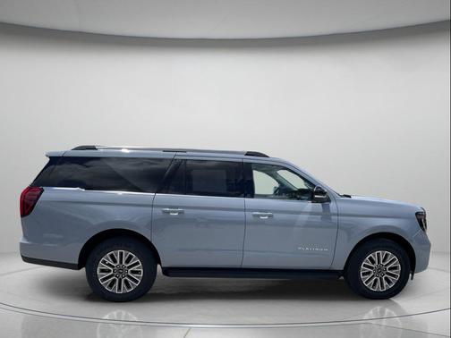 GLACIER GRAY MET TRI-COAT 2026 Ford Expedition Max Platinum