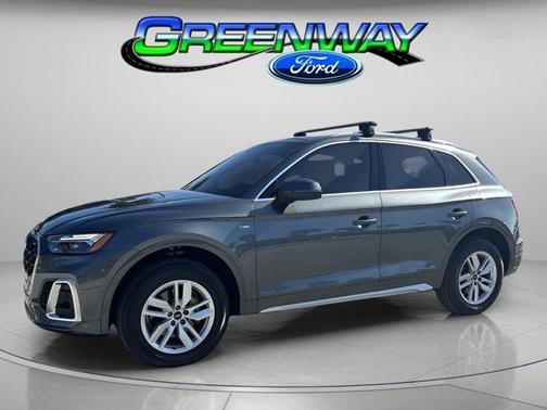 2022 Audi Q5 45 S line quattro Premium
