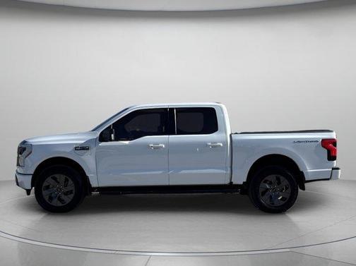 2024 Ford F-150 Lightning Flash