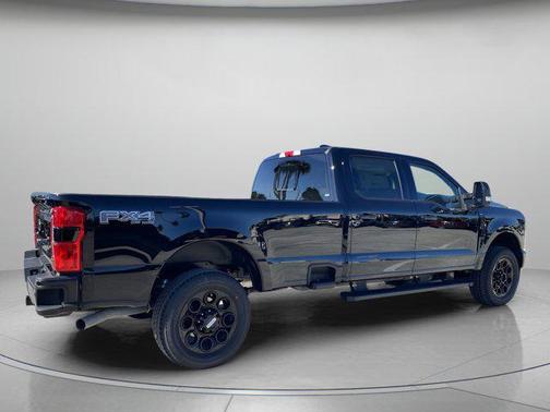AGATE BLACK 2026 Ford F-350 Lariat