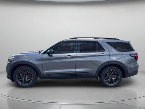 CARBONIZED GRAY METALLIC 2026 Ford Explorer ST