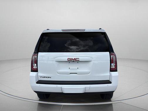 Summit White 2018 GMC Yukon SLT