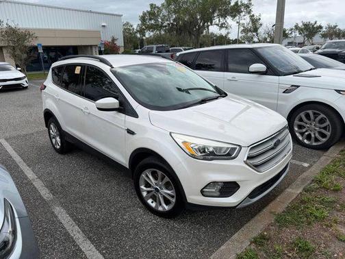 WHITE PLATINUM MET TRI-COAT 2019 Ford Escape SEL