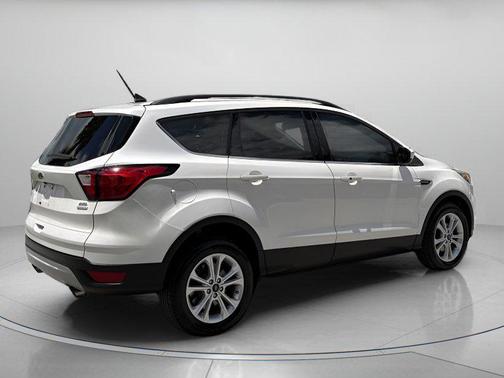 WHITE PLATINUM MET TRI-COAT 2019 Ford Escape SEL