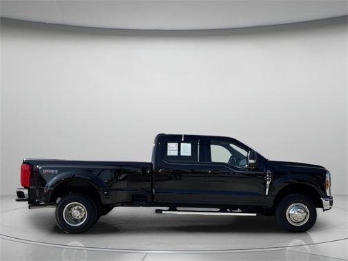 2025 Ford F-350 XLT