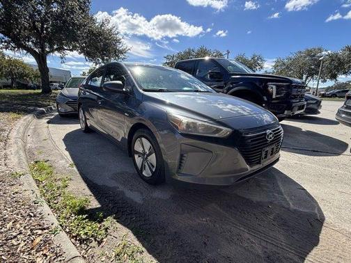 2018 Hyundai IONIQ Hybrid Blue