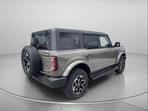 MARSH GRAY 2026 Ford Bronco Outer Banks