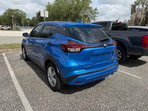 Electric Blue Metallic 2022 Nissan Kicks S