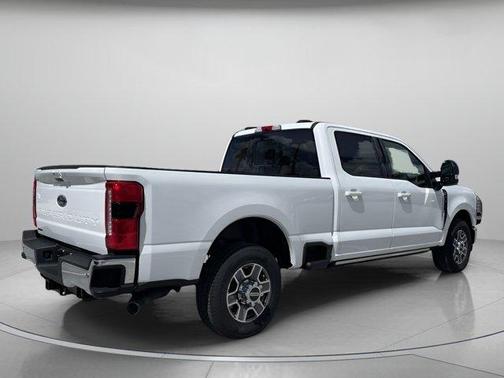2026 Ford F-350 Lariat Super Duty