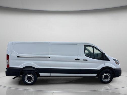 2025 Ford Transit-150