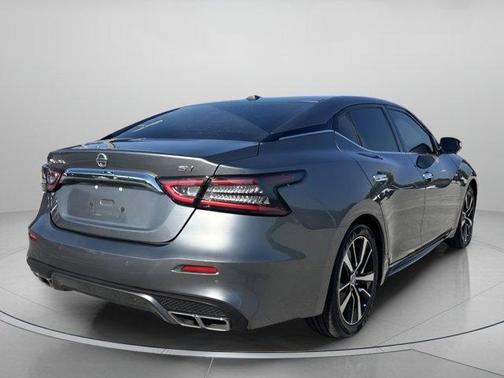 2022 Nissan Maxima SV