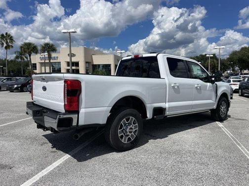 OXFORD WHITE 2026 Ford F-350 Lariat