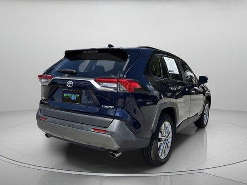 2020 Toyota RAV4 Limited