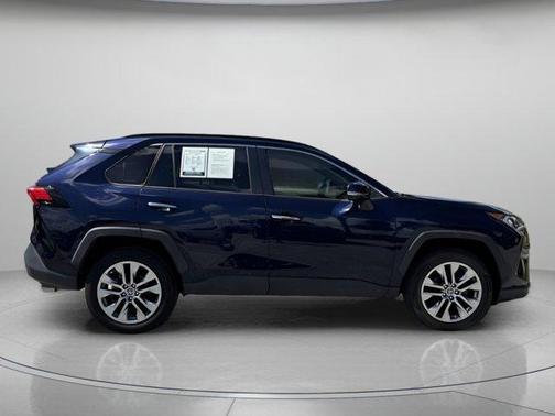 2020 Toyota RAV4 Limited
