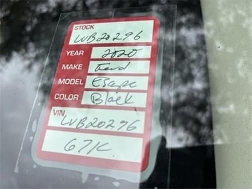 2020 Ford Escape TITANIUM