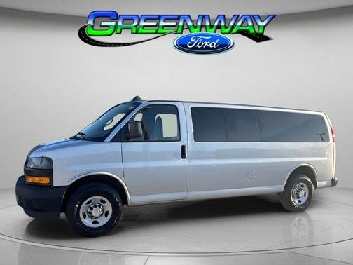 2020 Chevrolet Express 3500 LS