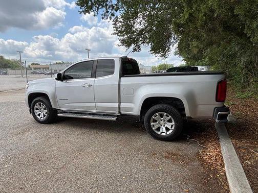 Silver Ice Metallic 2019 Chevrolet Colorado LT