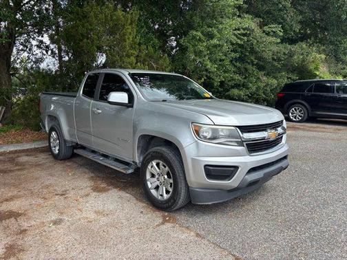 Silver Ice Metallic 2019 Chevrolet Colorado LT