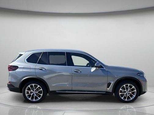 2025 BMW X5 sDrive40i