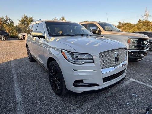 2022 Lincoln Navigator Reserve
