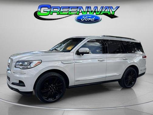 2022 Lincoln Navigator Reserve