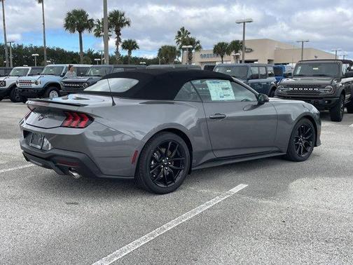 2025 Ford Mustang EcoBoost Premium