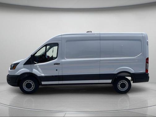OXFORD WHITE 2026 Ford Transit-250 Base
