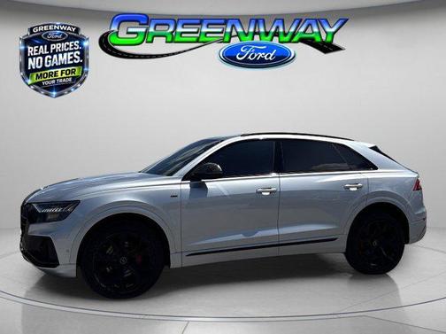 Florett Silver Metallic 2019 Audi Q8 3.0T Premium