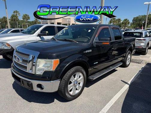 TUXEDO BLACK METALLIC 2011 Ford F-150 Lariat