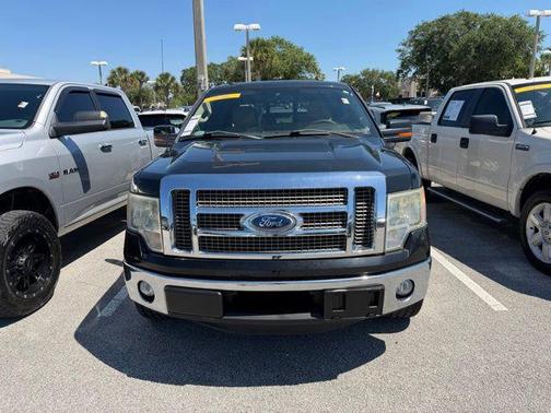 TUXEDO BLACK METALLIC 2011 Ford F-150 Lariat