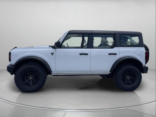 OXFORD WHITE 2026 Ford Bronco Base 4 Door 4x4