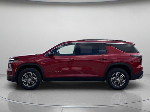 Radiant Red Tintcoat 2025 Chevrolet Traverse LT