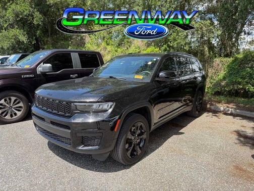 Diamond Black Crystal Pearlcoat 2024 Jeep Grand Cherokee L Altitude