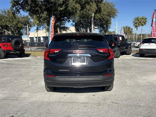 2021 GMC Terrain SLE