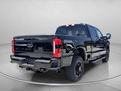 2025 Ford F-350 Lariat Super Duty