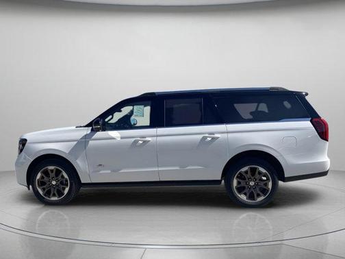 STAR WHITE MET TRI-COAT 2026 Ford Expedition Max King Ranch