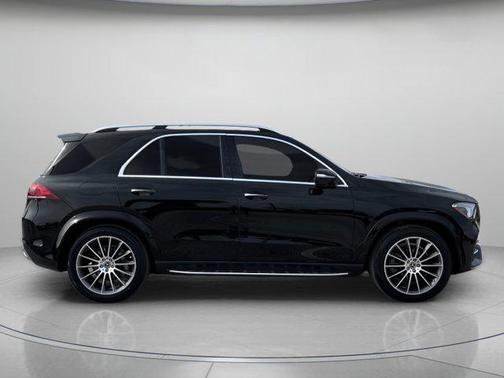 Black 2023 Mercedes-Benz GLE 450 4MATIC