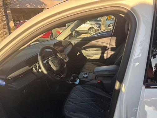 2024 Ford Mustang Mach-E Select